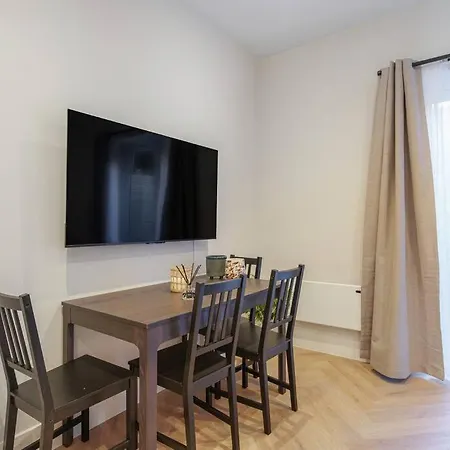 Cosy Tooting Retreat: 2-Bed Gem Apartamento Londres Exterior foto